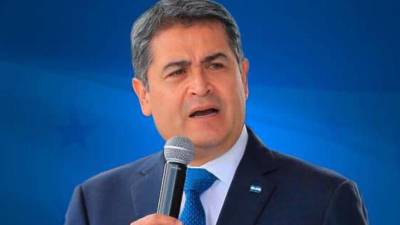 El expresidente Juan Orlando Hernández en su primera entrevista concedida a un medio hondureño luego de quedar en libertad,<a rel=noopener noreferrer href=https://www.laprensa.hn/honduras/honduras-juan-orlando-hernandez-libre-elecciones-familia-indulto-BI28574588 target=_blank> </a>agradeció a Dios, a su familia y a los hondureños que según dijo oraron durante casi cuatro años para que él quedara en libertad, ahí aprovechó para hablar sobre su carrera política y el caso sobre su hermana Hilda Hernández.