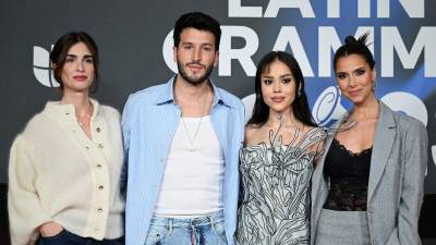 La ceremonia de entrega estará a cargo de la actriz española Paz Vega, el cantante colombiano Sebastian Yatra, la cantante mexicana Danna Paola y la actriz puertorriqueña Roselyn Sánchez.