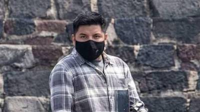 Julio César Jasso Ramírez, identificado por las autoridades como el autor del ataque armado en la zona arqueológica de Teotihuacán, era un hombre que, según las primeras investigaciones, habría construido durante años una narrativa personal marcada por la fascinación con masacres históricas, simbología extremista y un progresivo distanciamiento de la realidad.