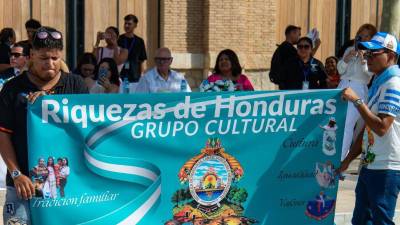 ¿Qué es la Regularización Extraordinaria?Es un proceso excepcional dirigido a las personas migrantes que se encuentran en situación irregular o solicitantes de Protección Internacional en España, y que hayan llegado antes del 1 enero de 2026.