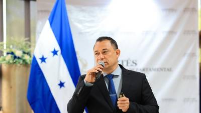 Rafael Rodríguez, director departamental de Educación de Cortés, aclaró que no se multará a los centros educativos que no participen en los desfiles patrios y que podrán realizar actividades cívicas en sus comunidades.