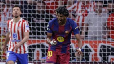 El Barcelona quedó eliminado de la Champions League tras caer ante el Atlético de Madrid en los cuartos de final. La derrota dejó un sabor amargo en el entorno culé, quienes consideraron que las decisiones arbitrales fueron clave en el resultado final.