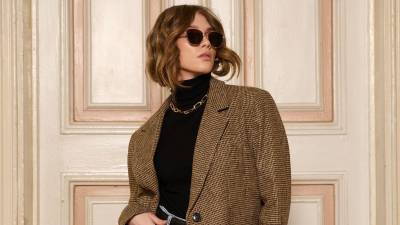 El Layering marcó los estilismos de los 90 y los 2000, ahora vuelve a la escena pisando con fuerza.