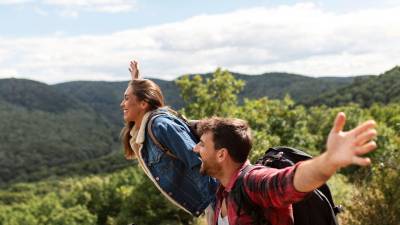 Desde escapadas para apagar el celular, hasta experiencias inmersivas, el turismo se valora por algo menos tangible y más personal.