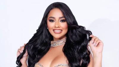 Luego de varios meses alimentando las expectativas de sus seguidores con mensajes y publicaciones que insinuaban una posible participación, Kennia Mondragón finalmente despejó todas las dudas y confirmó que competirá en el certamen de Miss Honduras Universo 2026.