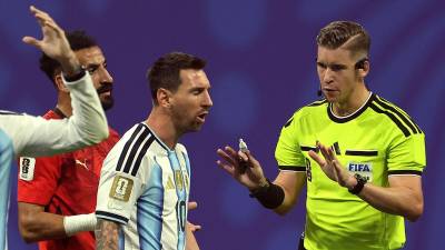 La FIFA tomará una medida contundente con el árbitro francés François Letexier, según L'Équipe, después de toda la polémica que surgió en el partido Argentina vs Egipto de los octavos de final del Mundial 2026.