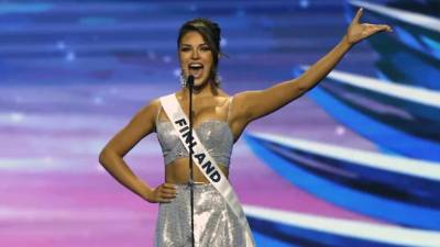 Tras el escándalo, se le retiró la corona y el título de Miss Finlandia a Sarah Dzafce.<b> </b>