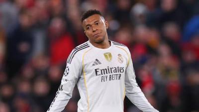 Kylian Mbappé no marcó con el Real Madrid ante Benfica en los playoffs y le meten presión en la tabla de goleadores de la Champions League con un póker de goles. ¡Haaland y Harry Kane, superados!