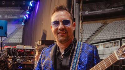 El cantautor hondureño Polache suma un nuevo logro a su trayectoria: su inclusión en la prestigiosa lista “Los Más Creativos” de Forbes Centroamérica, un reconocimiento que destaca a los artistas que están transformando la escena cultural regional con propuestas auténticas, innovadoras y de impacto.