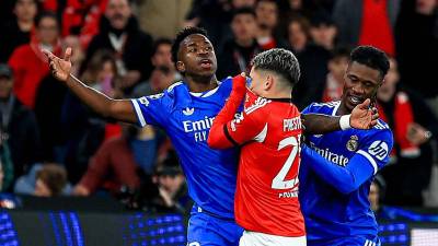 El supuesto insulto racista a Vinicius le puede salir muy caro al argentino Gianluca Prestianni, quien puede recibir una dura sanción de parte de la UEFA si se confirma la denuncia que hizo futbolista brasileño del Real Madrid. ¿Qué dice el reglamento?