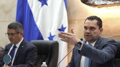 Diputados de las tres principales fuerzas políticas impulsan iniciativas que incluyen alivio fiscal para víctimas de accidentes graves, reformas educativas y la certificación obligatoria del transporte de carga pesada.
