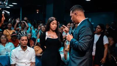 Yailin La Más Viral volvió a convertirse en tema de conversación en redes sociales luego de confirmar públicamente una nueva relación sentimental durante su participación en el programa “Planeta Alofoke”.