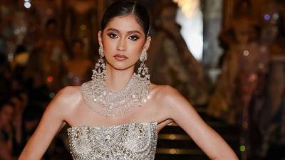 Stephie Morel es una de las figuras hondureñas más visibles en la escena de la belleza internacional: una <b>modelo, estudiante de Derecho y representante nacional</b> que ha puesto el nombre de Honduras en alto en diversos certámenes.