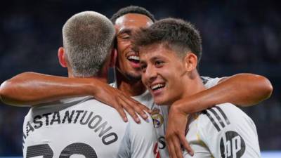 Los movimientos comienzan a gestarse en el Real Madrid de cara a la próxima temporada, y una de sus jóvenes promesas podría salir a préstamo en busca de mayor protagonismo.