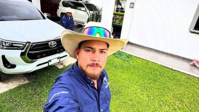 La repentina muerte del creador de contenido hondureño Hernán Martínez no solo ha generado conmoción entre sus seguidores, sino que también ha llevado a muchos a revisitar sus últimos videos, donde el humor y la espontaneidad seguían siendo su sello distintivo.