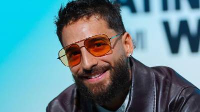 El cantante colombiano Maluma reveló este miércoles que todavía tiene mucha ansiedad, después de compartir en 2025 que padecía esta condición. También contó que tuvo un desorden alimenticio que lo obsesionó con la comida antes de posar para campañas de moda.