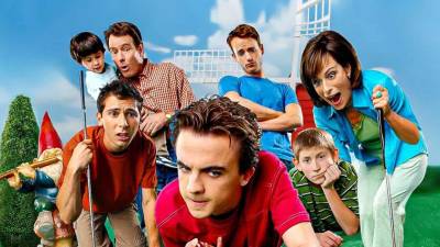 Frankie Muniz vuelve a ponerse en la piel de Malcolm en una nueva etapa de la icónica comedia familiar, que regresa con la miniserie Malcolm el de en medio: Life’s Still Unfair. El proyecto marca el reencuentro de la disfuncional familia tras más de diez años lejos de la pantalla.