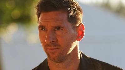 Lionel Messi no solamente continúa haciendo historia dentro de las canchas, sino que también comienza a construir un importante camino fuera de ellas.