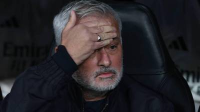 El futuro de José Mourinho en el Real Madrid atraviesa horas decisivas y el Clásico de este domingo frente al FC Barcelona podría convertirse en un punto de inflexión para el entrenador portugués.