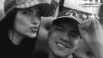 La muerte de Yeison Jiménez en un trágico accidente aéreo, que también cobró la vida de cinco integrantes de su equipo de trabajo, continúa generando conmoción y nuevas revelaciones tanto sobre el hecho como sobre aspectos personales del entorno del cantante.