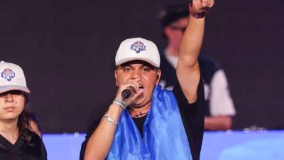 El freestyler hondureño Androide dejó una destacada participación en la Final Internacional de Red Bull Batalla 2026, celebrada en Santiago de Chile, donde se enfrentó a algunos de los mejores exponentes del rap improvisado en español.