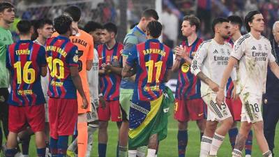 El Barcelona y el Real Madrid disputaron este domingo 11 de enero la final de la Supercopa de España, teniendo al equipo de Hansi Flick como campeón en esta edición.