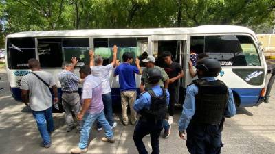 Con abordajes y controles digitales, Policía busca reducir delitos en el transporte.