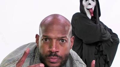 La franquicia de parodias de terror más exitosa de Hollywood está de vuelta. Scary Movie 6 aterrizó este fin de semana en las salas de cine con la misión de revivir el humor irreverente que convirtió a la saga en un fenómeno mundial a principios de los años 2000. Sin embargo, el esperado regreso no logró conquistar a la crítica especializada.