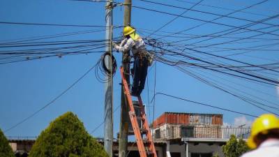La Empresa Nacional de Energía Eléctrica (Enee) informó que ha programado cortes de electricidad en varias zonas de Honduras para este viernes 13 de marzo del presente año.