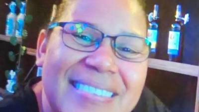 La Policía Nacional, a través de la Dirección Policial de Investigaciones (DPI), presentó a dos mujeres señaladas como las presuntas autoras intelectuales del asesinato de la dirigente patronal Karla Vigil, quien se desempeñaba como vicepresidenta del patronato de la colonia Arenales No. 2.