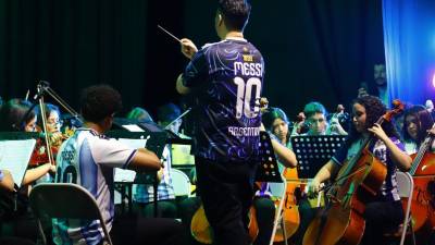 El Centro Cultural Sampedrano (CCS) fue sede del esperado evento musical, que reunió fondos para el intercambio cultural en Argentina.