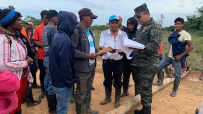 Militares son los encargados de la cárcel.
