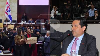 Los diputados del Congreso Nacional aprobaron por mayoría calificada —con 88 votos— la destitución de Marlon Ochoa, consejero del Consejo Nacional Electoral (CNE). Además, la del magistrado Mario Morazán y los suplentes del Tribunal de Justicia Electoral (TJE). Estas fueron las imágenes que dejó la extensa sesión.