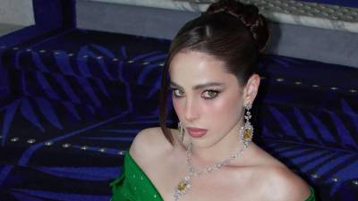 Su reinado como Miss Universo ha sido controversial desde el día de su coronación. Sin embargo, se mantiene como una de las reinas de belleza más populares. Bosch compartió detalles sobre sus próximos pasos y reflexionó recientemente sobre su experiencia en el concurso, sus prioridades y la manera en que planea manejar su vida personal y profesional una vez que concluya su reinado.