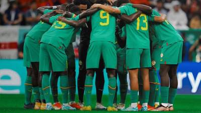Una de las selecciones que compite en el Mundial 2026 atraviesa un delicado momento institucional y deportivo en varios frentes, mientras su permanencia en el torneo empieza a complicarse tras un debut adverso.
