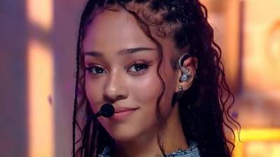 Manon Bannerman, integrante de Katseye, se tomará una licencia temporal del grupo femenino, nominado en dos ocasiones al Grammy, para centrarse en su “salud y bienestar”.