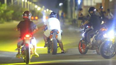 La posibilidad de que menores de edad puedan obtener licencia de conducir comienza a abrir debate en el Congreso Nacional, donde al menos tres diputados han planteado iniciativas orientadas a regular la conducción de jóvenes y el uso de motocicletas en el país.