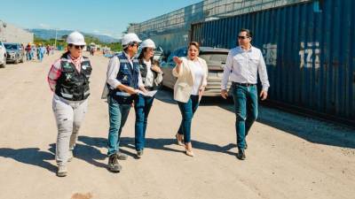 La presidenta saliente Xiomara Castro retomó su agenda el 14 de enero con la supervisión de la construcción del hospital regional del sur “María Josefa Lastiri” en Choluteca, una de las últimas obras que inspeccionó o inauguró antes de dejar el poder este martes 27 de enero.