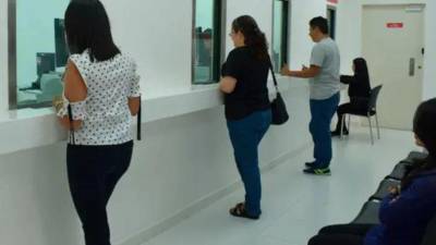 Conozca qué agencias y ventanillas abrirán y cuándo retomarán actividades.