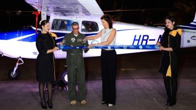 La emoción volverá a apoderarse de los cielos hondureños con el lanzamiento oficial del Show Aéreo 2026 de la Base Aérea Armando Escalón Espinal, un evento que promete combinar adrenalina, patriotismo y solidaridad en una experiencia inolvidable para toda la familia.