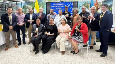 ¡Legado infinito! La Subdirección de Recursos Humanos de la UNAH Campus Cortés realizó una ceremonia de reconocimiento a docentes y personal administrativo que pasan a condición de retiro, luego de décadas al servicio de la educación superior en la zona norte del país.