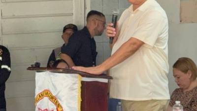 Walter Perdomo volvió a colocarse al frente de la Alcaldía de Villanueva, Cortés, al asumir un nuevo mandato por quinto periodo consecutivo que lo consolida como una de las figuras con mayor permanencia en la política municipal del país.