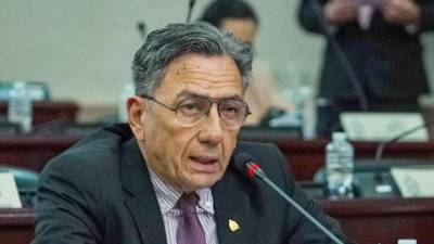 Salomón Názar, actual técnico de Lobos UPNFM y diputado del Congreso Nacional, presentó sus primeras propuestas como Parlamentario..