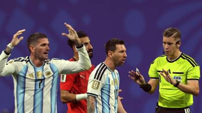 El Argentina vs Egipto en octavos de final desató el caos en el Mundial 2026 luego de las polémicas arbitrales que fueron el centro de los reflectores en la clasificación de la Albiceleste.