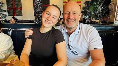 Lucy Harrison, una joven británica de 23 años, murió violentamente el 10 de enero de 2025, presuntamente a manos de su padre en Prosper, Texas, tras recibir un disparo por haber hablado mal de Donald Trump. Aquí los detalles del hecho.