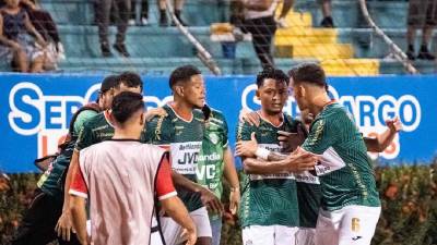 Con golazos de Messiniti y Vega, los verdolagas golean a Platense en San Pedro Sula.