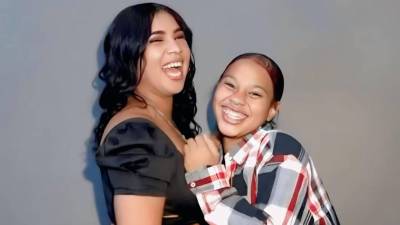 La muerte de una adolescente de 14 años, presuntamente a manos de su hermana, estremeció al sector Taína, San Francisco de Macorís, República Dominicana, mientras salen a la luz nuevos detalles sobre el hecho, ocurrido en medio de un conflicto familiar. Esto dijo la acusada sobre su supuesta participación en el crimen.