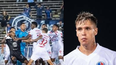 Agustín Mulet se fue a los golpes con Riky Zapata y ambos futbolistas terminaron expulsados.