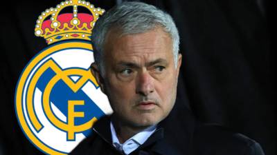Mourinho volvió a asomarse en el horizonte del Real Madrid. Desde España se habla de un posible regreso del portugués que ilusiona a muchos; sin embargo hay otros que no están contentos sobre los rumores que lo colocan nuevamente en el banquillo de la institución blanca.