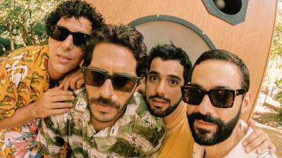 Rawayana es una de las agrupaciones más reconocidas de la escena musical latinoamericana contemporánea. Originaria de Venezuela, la banda ha logrado construir una identidad propia gracias a una propuesta que combina reggae, funk, soul, rock y diversos ritmos caribeños, creando un sonido fresco que ha conquistado audiencias dentro y fuera de su país.